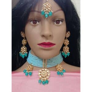 Turquoise necklace set