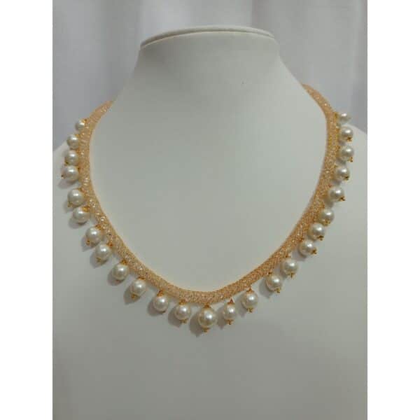 White pearl necklace