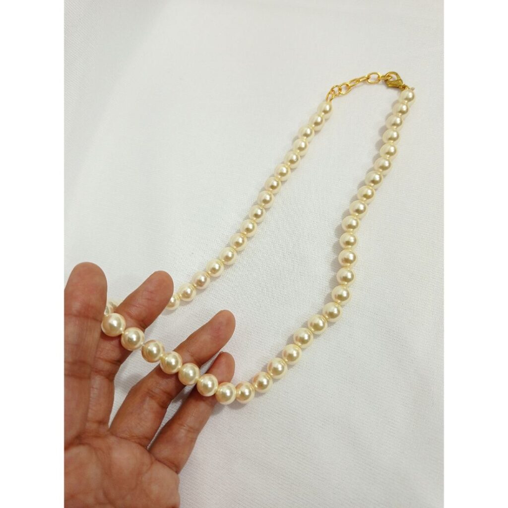 30mm Pearl Necklace - Cream main image 1